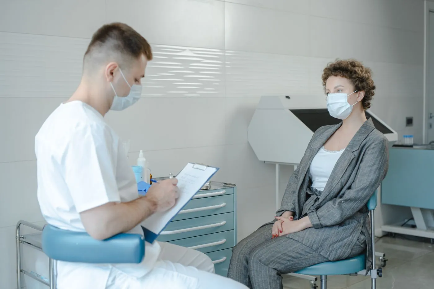 Gynaecology examination and assessment room