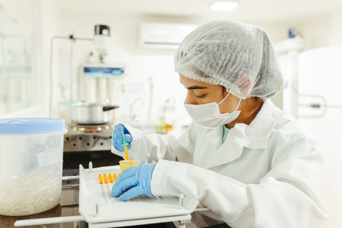 After Embryo Transfer: Implantation Symptoms and What to Expect