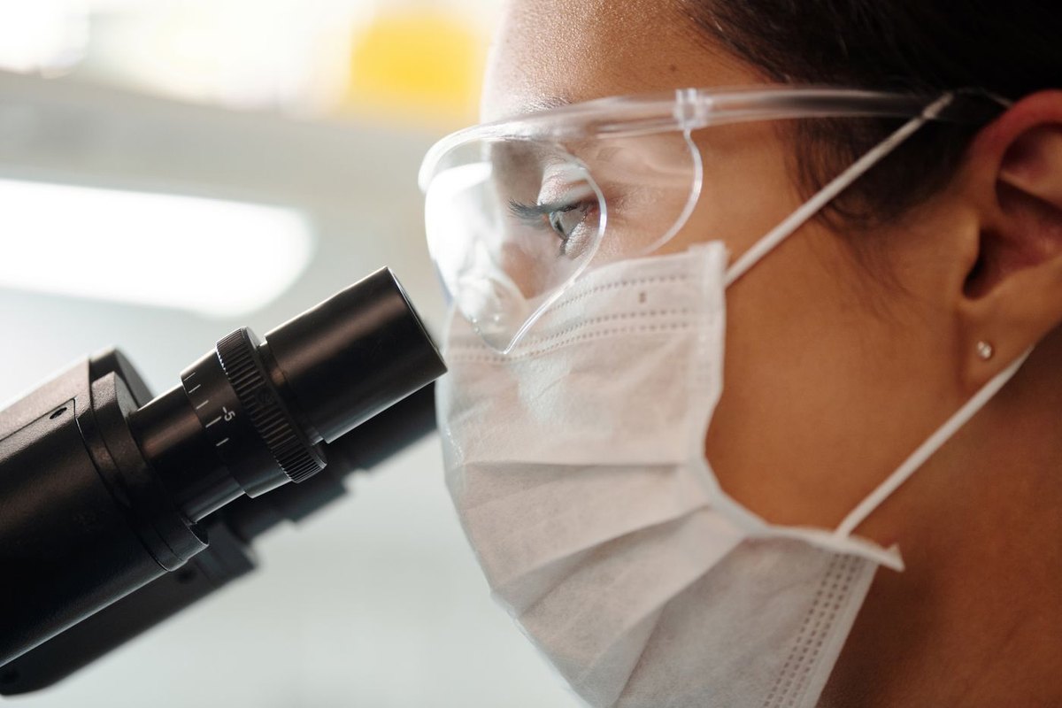 Couple learning about fertility testing options