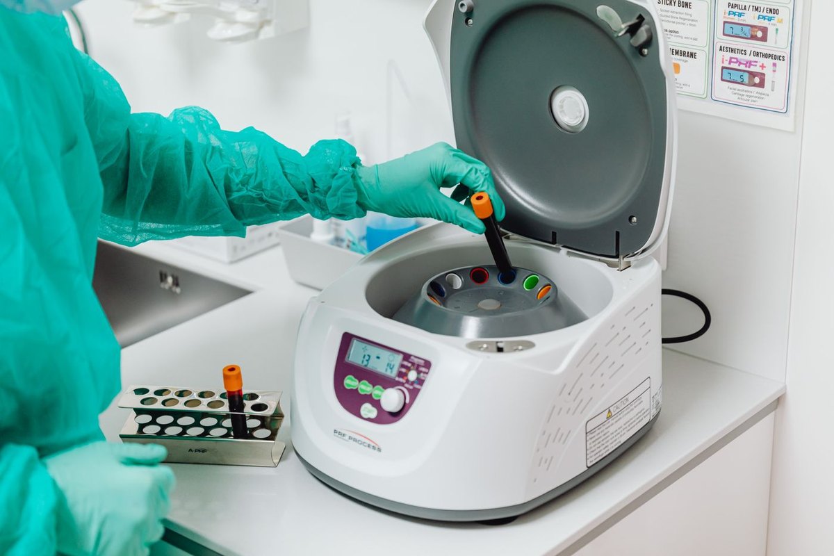 Embryo assessment in the embryology laboratory