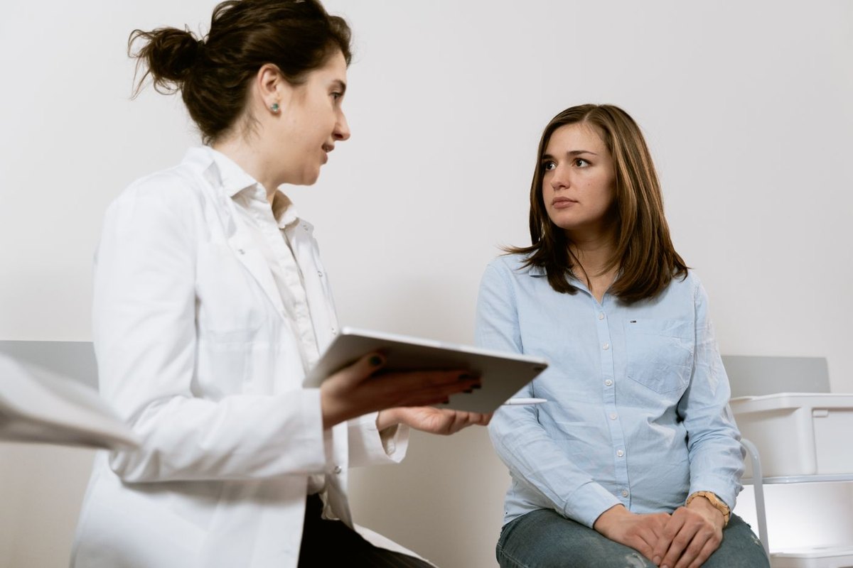 Pelvic ultrasound assessment of the uterus